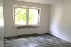 Am Kaiserstraßenviertel, City Wohnung ! Gepflegte 3,5 Zimmer 70m² Wohnung m. Balkon ! EBK übern.mögl – Die vollständige Adresse der Immobilie erhältst du vom Anbieter., 44135 Kaiserbrunnen, Dortmund – Vorschaubild 4