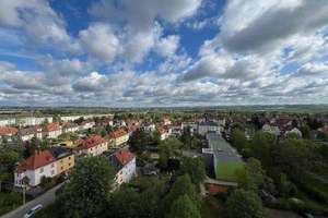 Moderne 3-Zimmer-Wohnung im Herzen von Zwickau mit Balkon – Neuplanitzer Straße 27, 8062 Neuplanitz, Zwickau – Vorschaubild 1