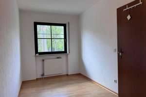 Machen Sie Ihren Traum vom Eigenheim wahr – Die vollständige Adresse der Immobilie erhältst du vom Anbieter., 90482 Laufamholz, Nürnberg – Vorschaubild 8