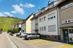 Gepflegte 2-Zimmer-Dachgeschoss mit Außenstellplatz in Stuttgart-Obertürkheim – Die vollständige Adresse der Immobilie erhältst du vom Anbieter., 70329 Obertürkheim (Ortsteil), Stuttgart – Vorschaubild 2
