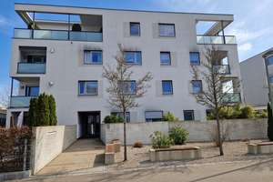 Attraktive 2,5 Zimmerwohnung mit Garten im Sheridanpark – Die vollständige Adresse der Immobilie erhältst du vom Anbieter., 86157 Pfersee-Nord, Augsburg – Vorschaubild 2