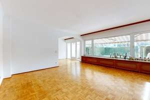 Familienfreundliches Reihenhaus mit Garten und Garage – 60439 Niederursel, Frankfurt am Main – Vorschaubild 2