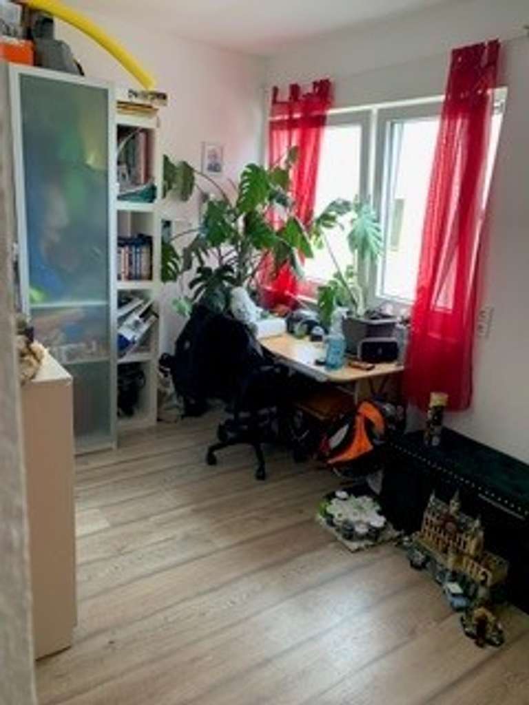 Immobilie in Gäufelden - Großzügige, helle 3,5-Zi.-Wohnung mit großem Balkon und Einbauküche - Bild 4