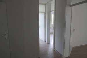 Praktisch geschnittene Wohnung wartet auf Sie! – Ötztaler Str. 27, 44339 Eving (Ortsteil), Dortmund – Vorschaubild 2
