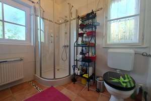 Idyllisches, sonniges Wohnparadies mit Traumgarten! Wärmepumpe, PV-Anlage +  Speicher, Sauna u.v.m. – Die vollständige Adresse der Immobilie erhältst du vom Anbieter., 82069 Schäftlarn – Vorschaubild 39