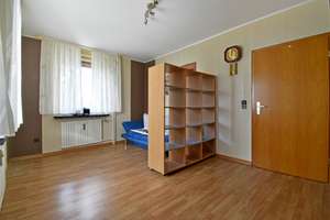 2-Fam.-DHH auf attraktivem Grundstück in ruhiger Lage von Kassel-Fasanenhof – 34125 Fasanenhof, Kassel – Vorschaubild 10