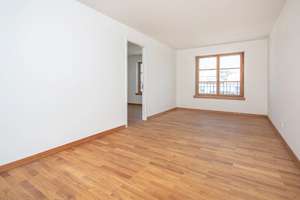 MAIER - Neues Sendling: Moderne 2 Zi Whg mit EBK, Aufzug,TG,U-Bahnlage! – Tölzer Str. 2e, 81379 Thalkirchen, München – Vorschaubild 8