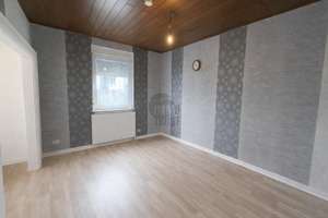 EINZIEHEN & WOHLFÜHLEN: LIEBEVOLLES ZUHAUSE MIT EINBAUKÜCHE, BALKON & RUHIGER LAGE – Die vollständige Adresse der Immobilie erhältst du vom Anbieter., 36266 Heringen (Werra) – Vorschaubild 6