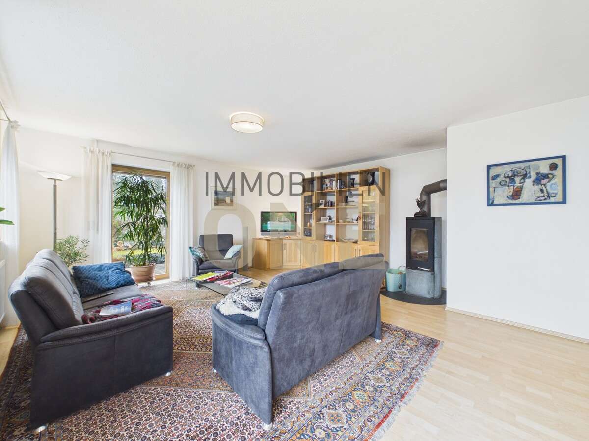 Immobilie in Mintraching - Familienfreundliches Einfamilienhaus mit großem Garten in ruhiger Wohnlage - Bild 12