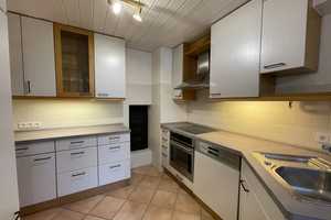 Erstbezug nach Sanierung: freundliches 6-Zimmer-Haus mit EBK in LE-Stetten – Esslingen (Kreis) – Vorschaubild 4