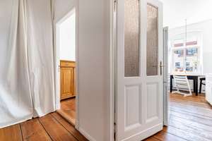 📈 Kapitalanlage in Bestlage von Prenzlauer Berg! – Sonniger 2-Zi.-Stuck-Altbau mit Balkon & Aufzug – 10437 Prenzlauer Berg, Berlin – Vorschaubild 9