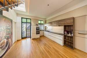 Property thumbnail 8