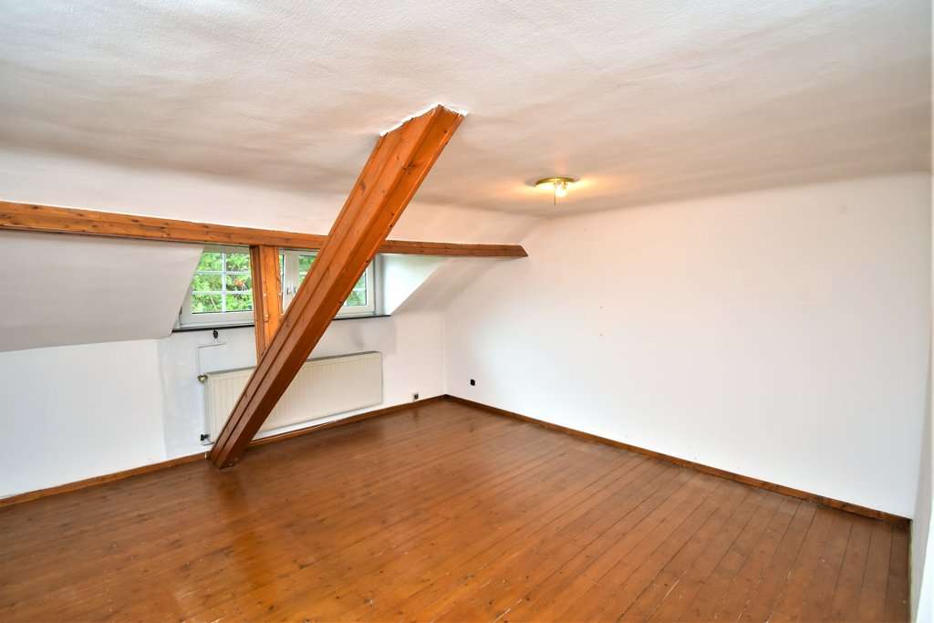 Immobilie in Würselen - Ideal für Eigennutzer und Anleger!
Teilweise bezugsfreies 3-Familienhaus zwischen City und Scherber - Bild 8