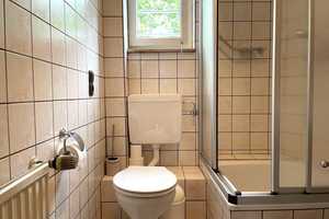 Gepflegtes Haus mit Garten und Garagen in zentrumsnaher Lage! – Oberbergischer Kreis – Vorschaubild 11
