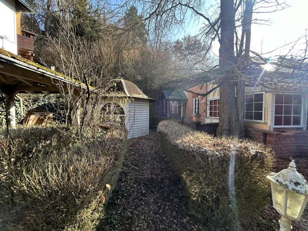 Immobilie in Stromberg - Kleiner Bungalow im Dornröschenschlaf - Bild 1