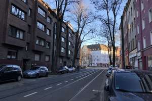 Stilvolle, modernisierte und vollmöblierte 2-Zi-Wohnung mit Balkon und Einbauküche in D – Brunnenstraße 37, 40223 Bilk, Düsseldorf – Vorschaubild 34