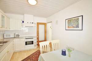 "Exklusive Premiumlage in Passau"
Großzügige Villa mit reichlich Platz, viel Privatsphäre und traum – Die vollständige Adresse der Immobilie erhältst du vom Anbieter., 94034 Hacklberg, Passau – Vorschaubild 21