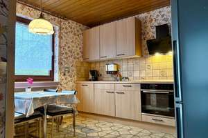 **Wohnhaus mit Garten und Garage in Schönecken** – Die vollständige Adresse der Immobilie erhältst du vom Anbieter., 54614 Schönecken – Vorschaubild 9