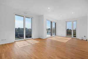 Im Sommer im neuen Zuhause - mit Küchenbonus*! 4 Zimmer mit 2 Bädern und Südbalkon mit Seeblick