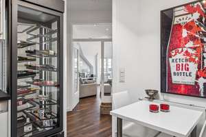 Stilvolles Wohnen an bester Adresse! Bezugsfreie 2-Zimmer-Dachgeschosswohnung am Kurfürstendamm – Die vollständige Adresse der Immobilie erhältst du vom Anbieter., 10711 Halensee, Berlin – Vorschaubild 5