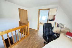 REIZVOLLES 1- / 2-FAMILIENHAUS
MIT WINTERGARTEN UND GROSSEM GARTEN IN SCHÖNER RANDLAGE – Die vollständige Adresse der Immobilie erhältst du vom Anbieter., 74545 Michelfeld – Vorschaubild 17