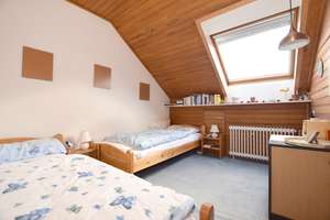 Größer als so manches Einzelhaus ... und schön modernisiert ist dieses Haus in ruhiger Lage – Die vollständige Adresse der Immobilie erhältst du vom Anbieter., 22399 Poppenbüttel, Hamburg – Vorschaubild 12