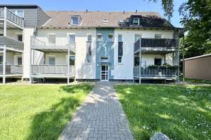 Perfekt für 1 Person: 2-Zimmer-Wohnung mit großem Balkon!