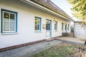 Zingst - Reihenmittelhaus in ruhiger zentraler Lage – Die vollständige Adresse der Immobilie erhältst du vom Anbieter., 18374 Zingst – Vorschaubild 2