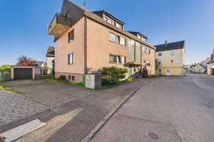 Kapitalanlage mit Lagebonus. 3FH mit Einliegerwohnung, Garage, 2 SP, Garten, Keller – Die vollständige Adresse der Immobilie erhältst du vom Anbieter., 70619 Riedenberg, Stuttgart – Vorschaubild 6