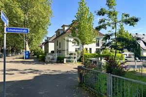 Erbpacht: Stilvolle DG-Wohnung mit großer Sonnenterrasse und ausgebautem Dachspitz in FR-Herdern – 79104 Herdern-Nord, Freiburg im Breisgau – Vorschaubild 32