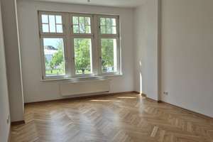 ++ Charmante 1-Zi Whg // BEZUGSFREI  // Balkon // modernes Bad ++