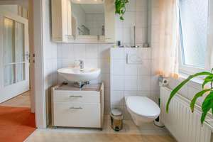 TOP-Infrastruktur und dennoch ruhig gelegen: Reihenmittelhaus mit Ausbaupotential! – Die vollständige Adresse der Immobilie erhältst du vom Anbieter., 71332 Waiblingen – Vorschaubild 23