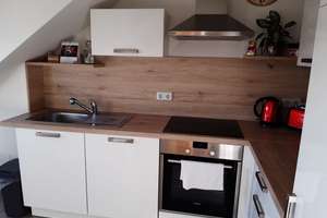 Helle 3-Zimmer-Wohnung mit Einbauküche und Balkon in Porz Wahn  – Die vollständige Adresse der Immobilie erhältst du vom Anbieter., 51147 Wahn, Köln – Vorschaubild 2