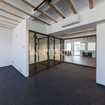 Sanierte Büroflächen im Loftstil | Kühlung | Glastrennwände