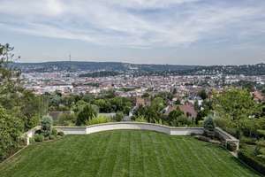 Exklusive Villa in Bestlage von Stuttgart – Architektur, Aussicht und Anspruch auf höchstem Niveau – Die vollständige Adresse der Immobilie erhältst du vom Anbieter., 70199 Kräherwald, Stuttgart – Vorschaubild 3