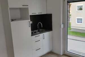 Nur für Studenten/Vollzeitschüler | Stilvolle 1-Zimmer-Wohnung mit Einbauküche – Gabelsbergerstraße 56, 86199 Göggingen-Nordwest, Augsburg – Vorschaubild 5