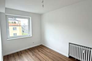 Stilvolle 3-Zimmer-Wohnung mit Balkon - modernisiert, hell und großzügig – Oberbilker Allee 57, 40223 Bilk, Düsseldorf – Vorschaubild 6