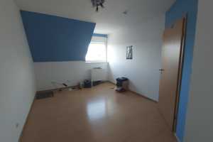 Schönes 5-Zimmer-Reihenmittelhaus mit Fußbodenheizung, EBK und Feldrandlage in Niddatal-Assenheim – Wetteraukreis – Vorschaubild 11