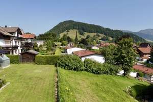 Zentrale Lage trifft Alpenidylle: 
Ihr Wohntraum auf großem Grundstück – Die vollständige Adresse der Immobilie erhältst du vom Anbieter., 87534 Oberstaufen – Vorschaubild 6