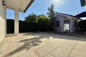Reserviert/Massiv gebauter Bungalow in traumhaft ruhiger Lage inkl. Einliegerwohnung – Die vollständige Adresse der Immobilie erhältst du vom Anbieter., 90765 Ronhof, Kronach, Fürth – Vorschaubild 12