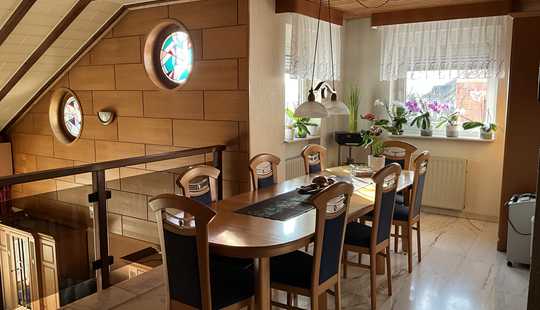 Bild von Geräumiges, preiswertes und gepflegtes 12-Zimmer-Einfamilienhaus in Selters (Taunus)