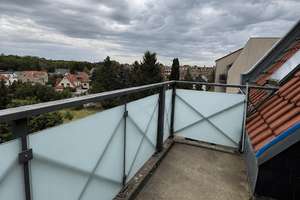 Wohnen über den Dächern: Charmante 3-Zimmer-DG-Wohnung mit Balkon – Leipziger Straße 86 b, 4178 Böhlitz-Ehrenberg, Leipzig – Vorschaubild 8