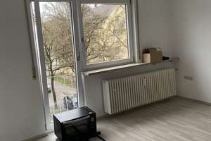 Nachmieter gesucht: Helle 1-Zimmer-Wohnung Rechts der Wertach – Die vollständige Adresse der Immobilie erhältst du vom Anbieter., 86153 Rechts der Wertach, Augsburg – Vorschaubild 1