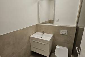 Große sanierte 3 Zimmer Wohnung in Köln Weiden in der obersten Etage mit Einbauküche – Lübecker Str. 13, 50858 Weiden, Köln – Vorschaubild 5