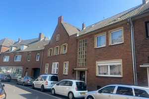 Attraktives 4-Familienhaus in Emmerich am Rhein - Solide Kapitalanlage mit Ausbaupotenzial! – Gasthausstr. 3, 46446 Kleve (Kreis) – Vorschaubild 2