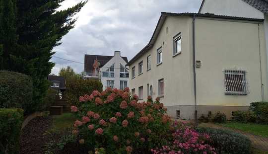 Bild von Doppelhaushälfte mit Potenzial zum Mehrfamilienhaus !