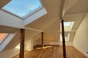 Loft-Charme unter dem Dach – Erstbezug, 2 Zimmer/EBK, frei Stuttgart West – Herderstr. 10, 70197 Kräherwald, Stuttgart – Vorschaubild 9