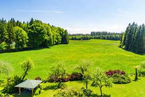 Bauernhaus mit 100.000qm Wald- und Wiesengrund – Die vollständige Adresse der Immobilie erhältst du vom Anbieter., 82327 Tutzing – Vorschaubild 1