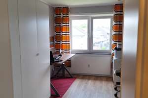Großzügige 4,5-Zimmer-Eigentumswohnung mit Garage, 2 Bädern und vielseitigem Entwicklungspotenzial – Die vollständige Adresse der Immobilie erhältst du vom Anbieter., 44388 Lütgendortmund (Ortsteil), Dortmund – Vorschaubild 9