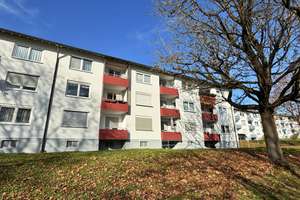 Komfortable 3-Zimmer-Wohnung mit Balkon in Ulm-Böfingen – Die vollständige Adresse der Immobilie erhältst du vom Anbieter., 89075 Böfingen, Ulm – Vorschaubild 2